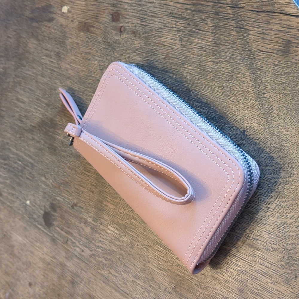 Universal Thread Light Pink Wallet - image 2